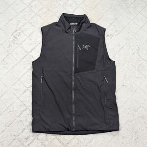 トップス ARC'TERYX PROTON VEST Arc'Teryx Proton Vest Men's